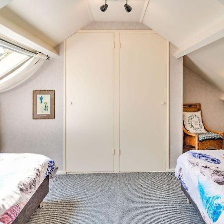 Modern Apartment In Schoorl Near The Beach エクステリア 写真