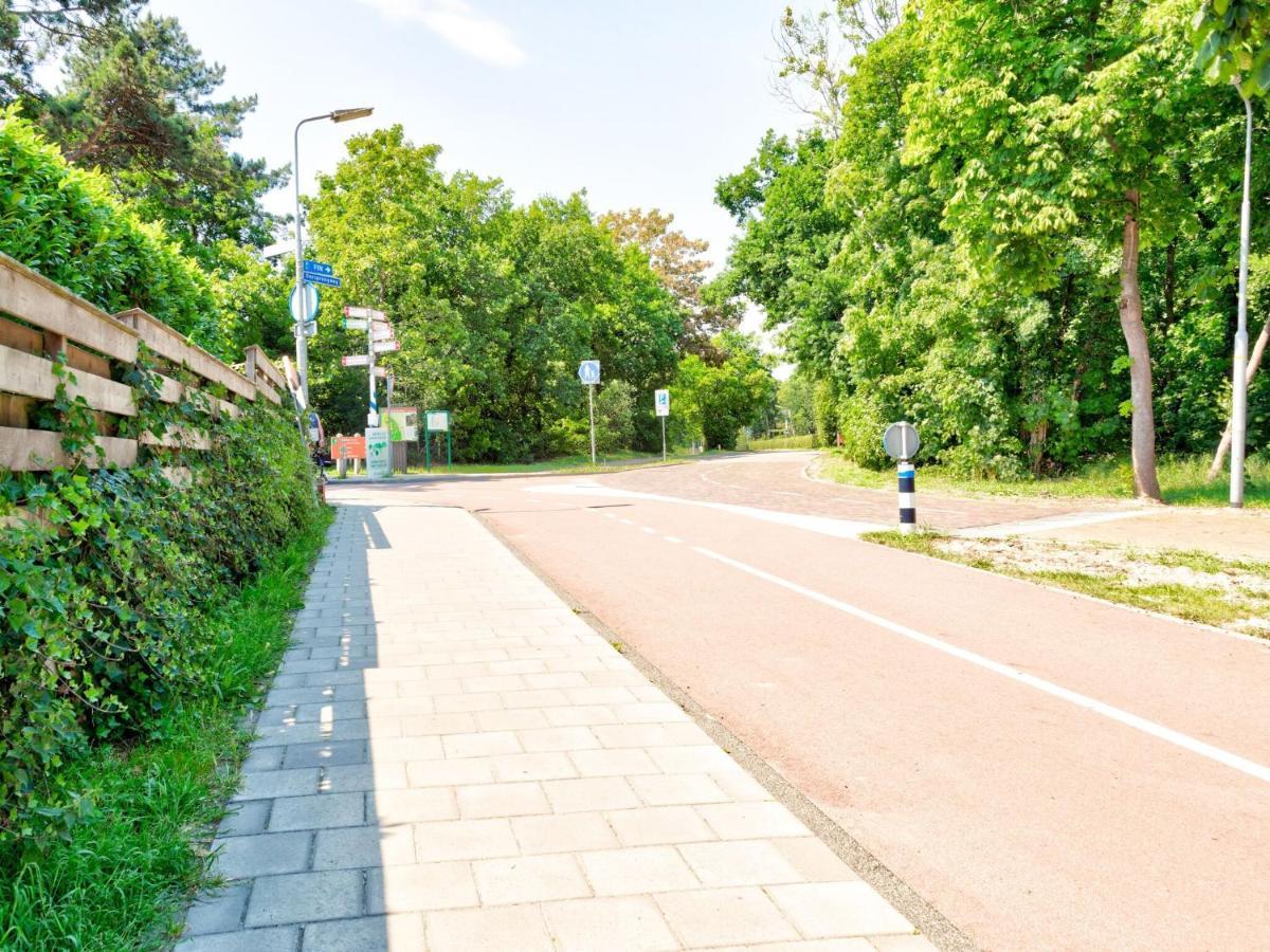 Modern Apartment In Schoorl Near The Beach エクステリア 写真