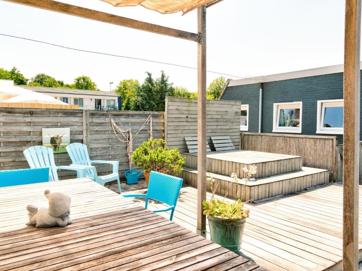 Modern Apartment In Schoorl Near The Beach エクステリア 写真