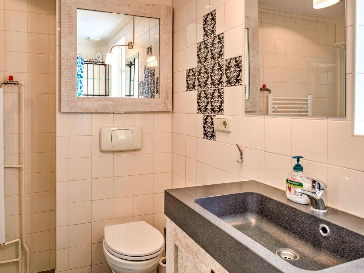Modern Apartment In Schoorl Near The Beach エクステリア 写真